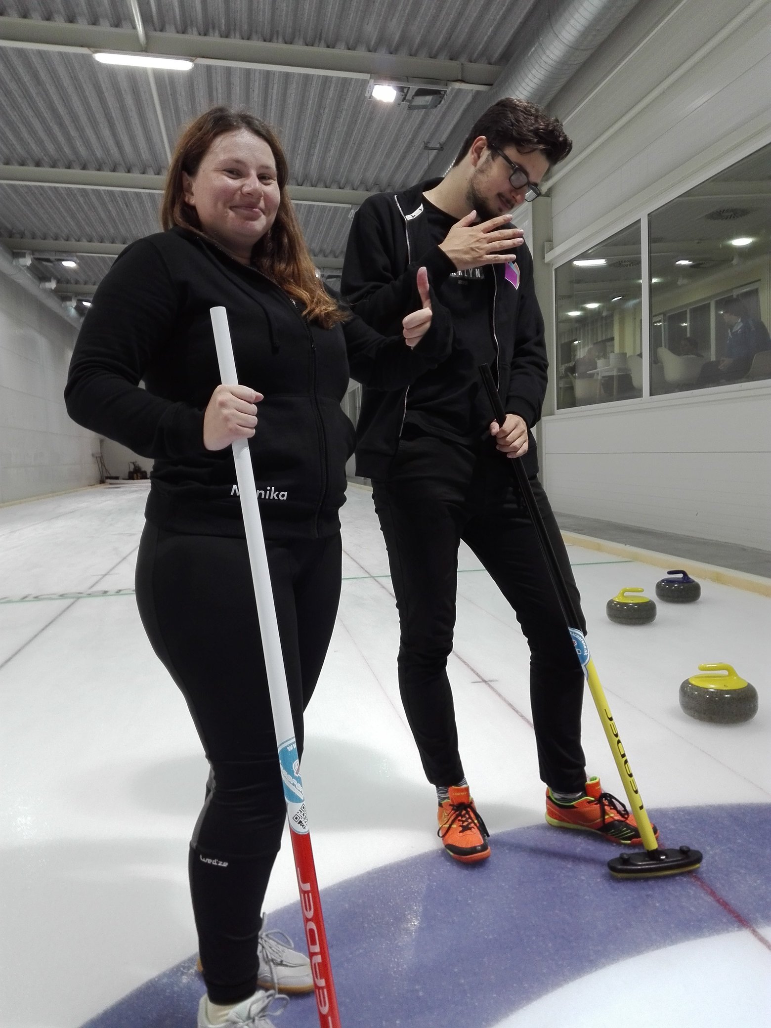 it company teambuilding - curling, tulip