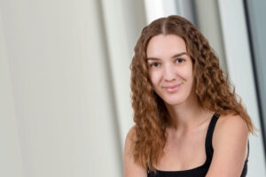 silvia-zelenajova-tulip_jpg